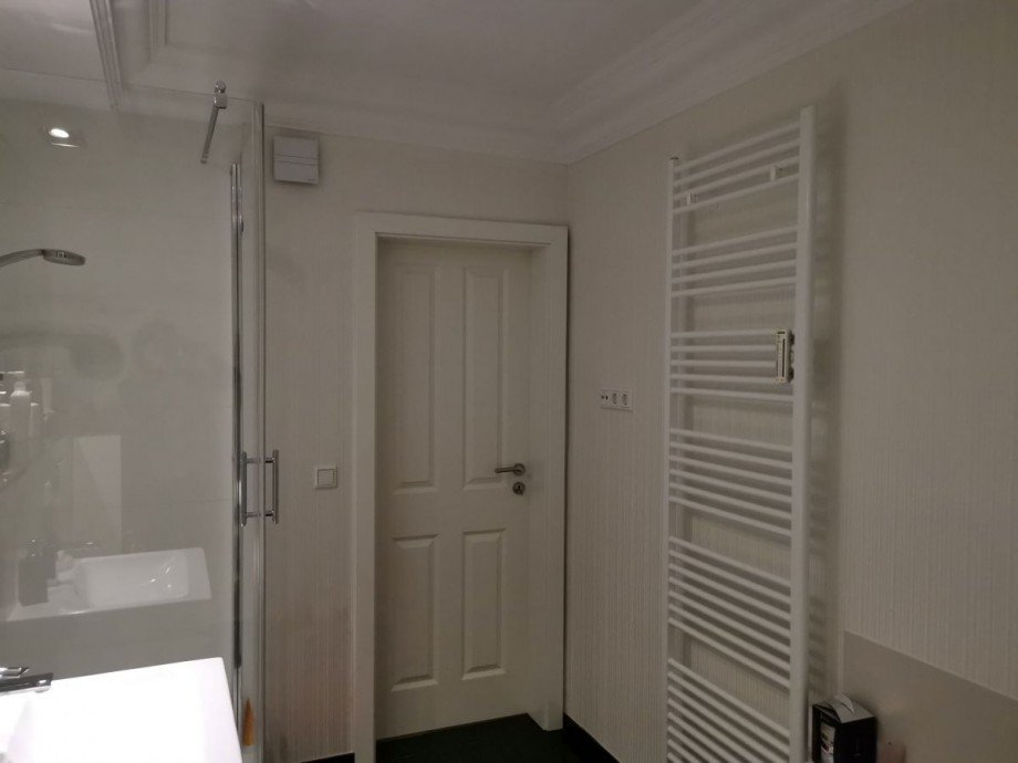 Badezimmer / Master Bath Erdgeschosswohnung Meerbusch