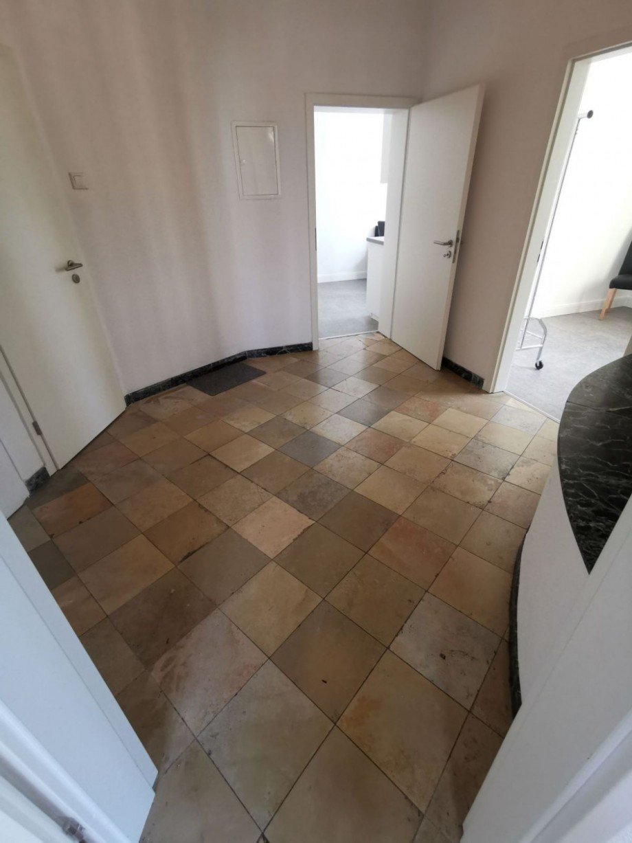 Flur Etagenwohnung D�sseldorf