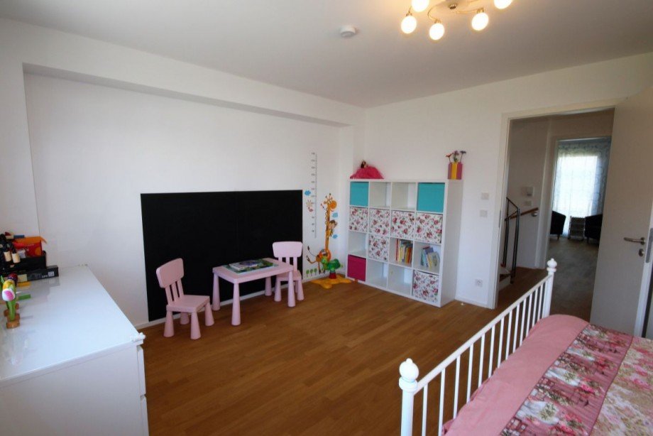 Schlafzimmer Doppelhaush�lfte Meerbusch-B�derich