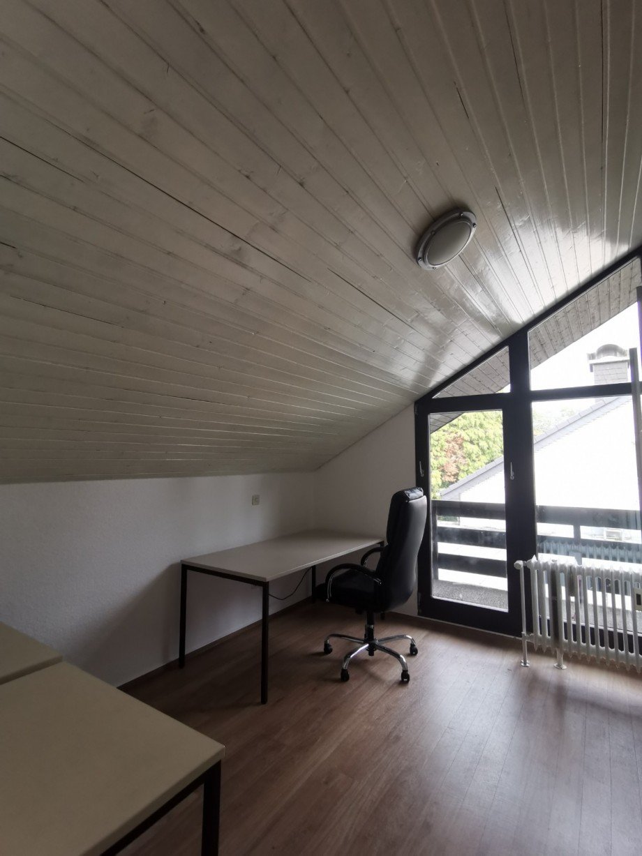 Arbeitszimmer Etagenwohnung Meerbusch, Stadt