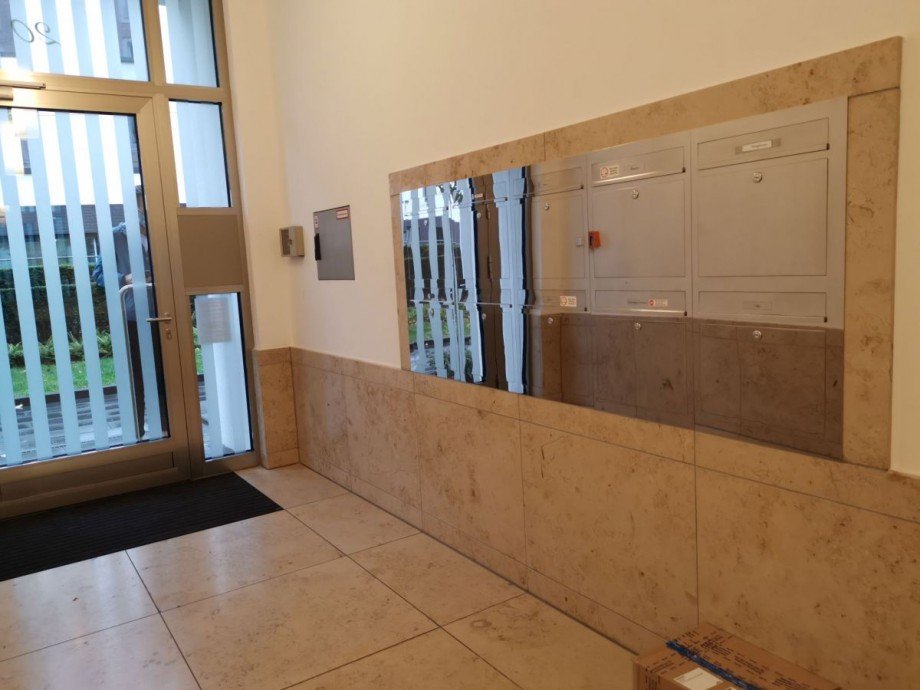 Treppenhaus Eingang Etagenwohnung D�sseldorf