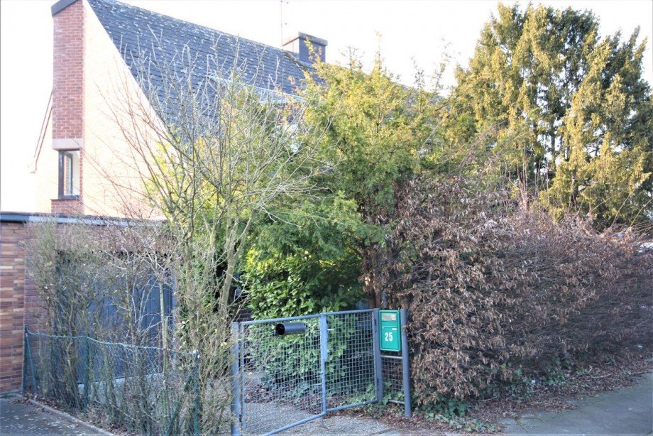 Aussenansicht Doppelhaush�lfte Meerbusch B�derich