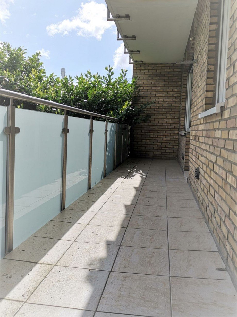 Balkon Schlafzimmer / Balcony Bedrooms Erdgeschosswohnung Meerbusch