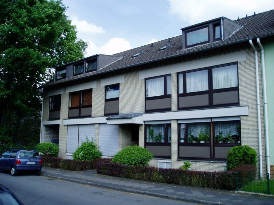 Verbindungsstra�e Aussenansicht Dachgeschosswohnung Hilden